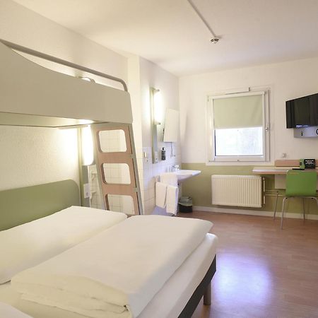 B&B Hotel Rostock-Broderstorf Ngoại thất bức ảnh