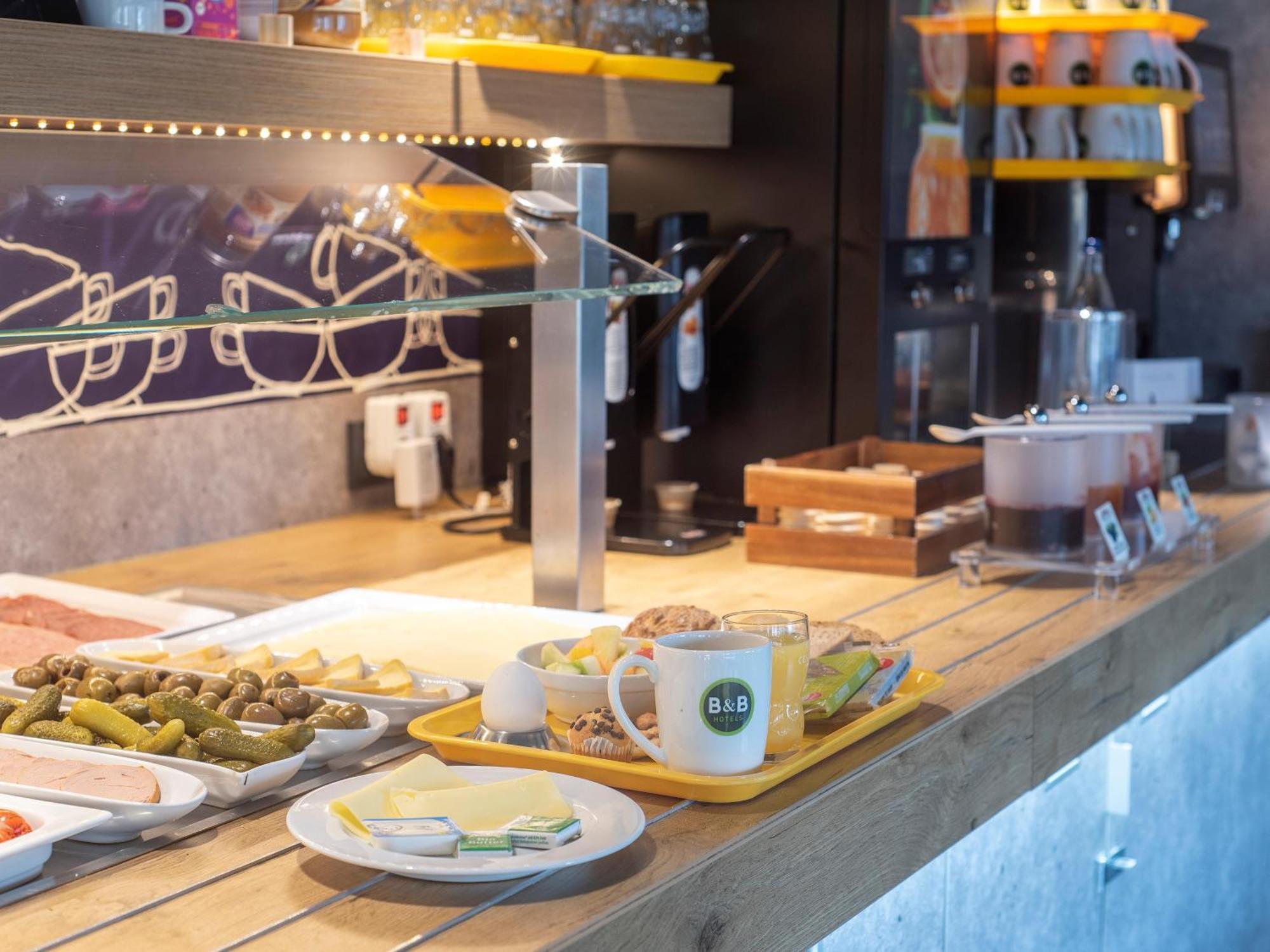 B&B Hotel Rostock-Broderstorf Ngoại thất bức ảnh